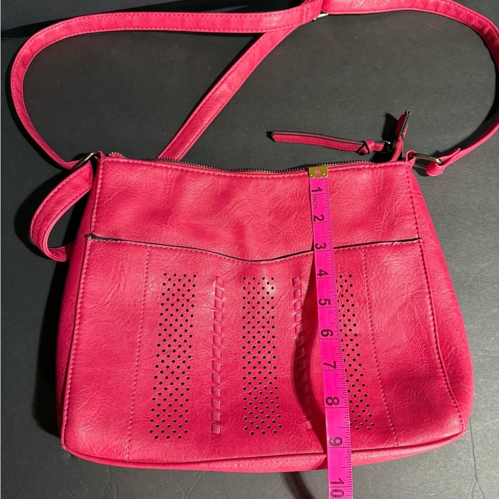 Sam and Hadley adjustable crossbody/shoulder bag - Picture 3 of 7